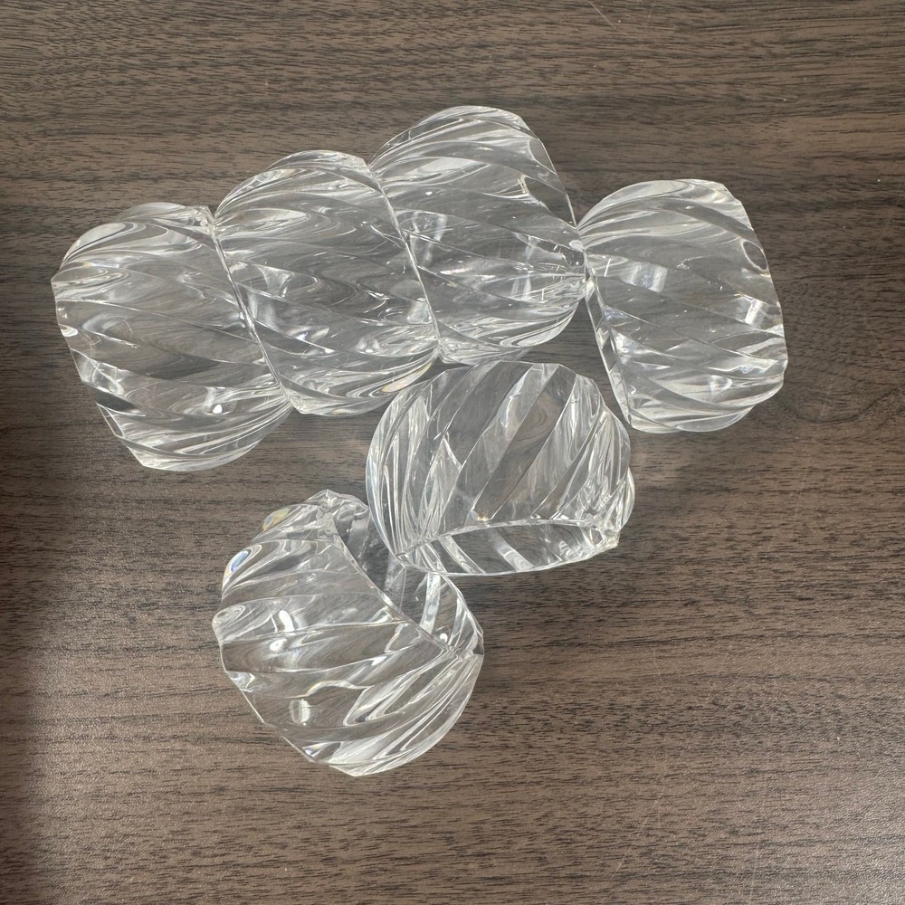 vintage Set of Six Clear Acrylic Twisted Napkin Rings Modern Elegant Table Decor
